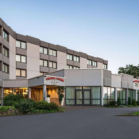 Vienna House Easy By Wyndham Frankfurt Airport Hotel Kelsterbach Bagian luar foto