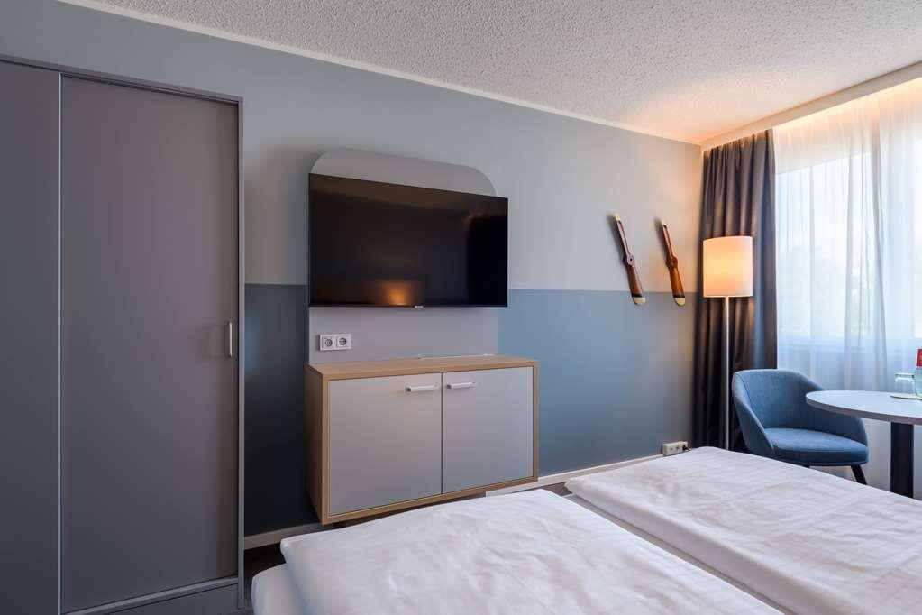 Vienna House Easy By Wyndham Frankfurt Airport Hotel Kelsterbach Ruang foto