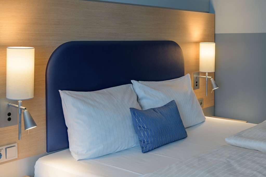 Vienna House Easy By Wyndham Frankfurt Airport Hotel Kelsterbach Ruang foto