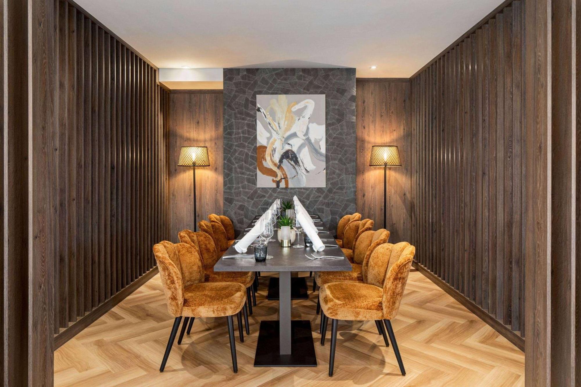 Vienna House Easy By Wyndham Frankfurt Airport Hotel Kelsterbach Bagian luar foto