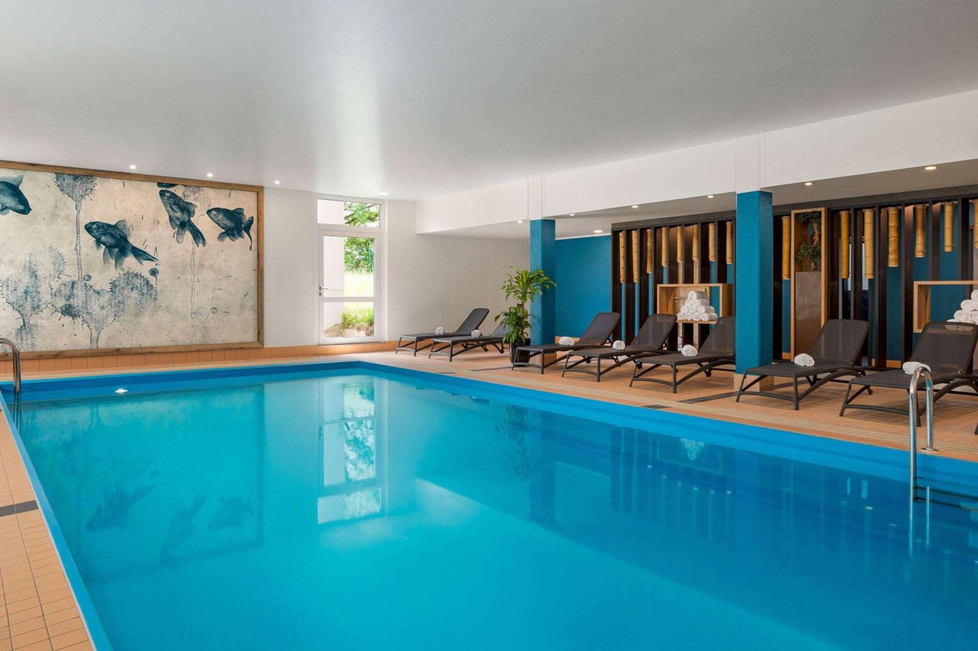 Vienna House Easy By Wyndham Frankfurt Airport Hotel Kelsterbach Bagian luar foto