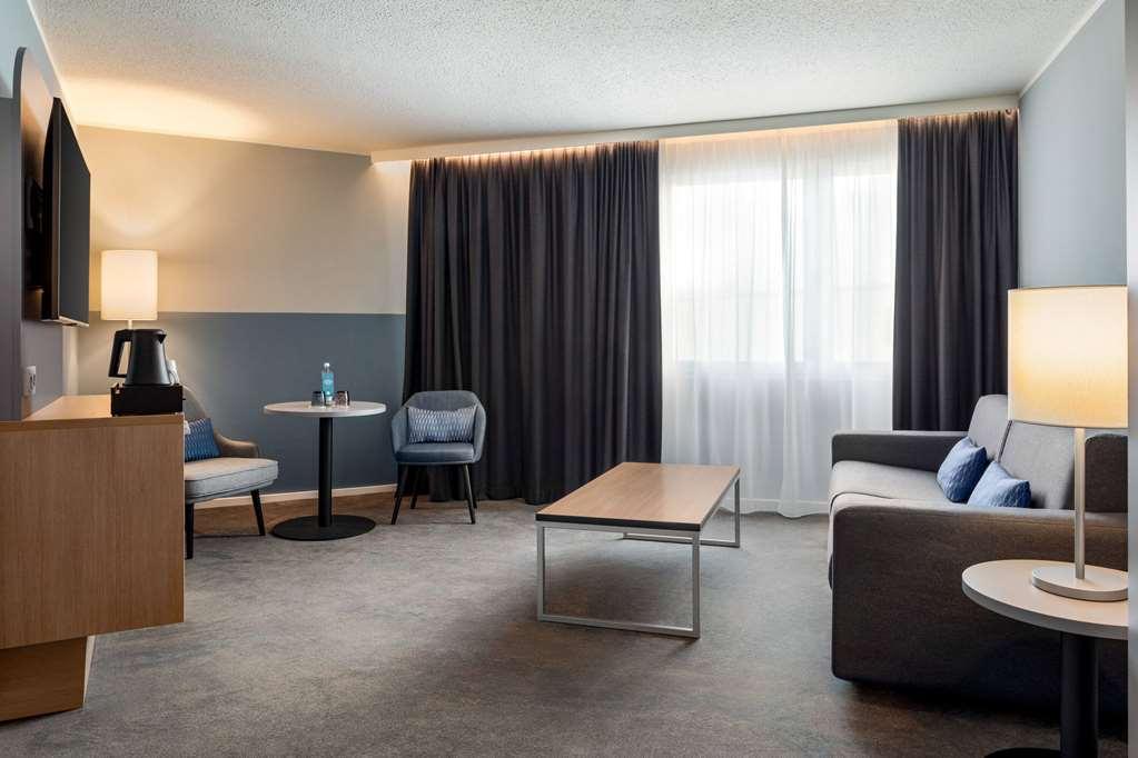 Vienna House Easy By Wyndham Frankfurt Airport Hotel Kelsterbach Ruang foto